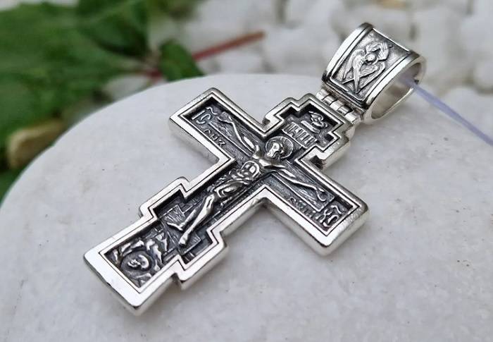 Популярные крестики из серебра