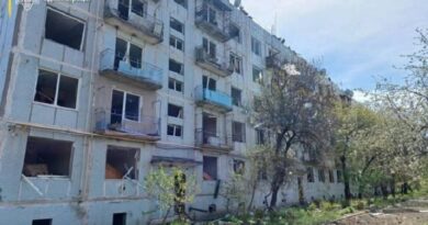 В Балаклії показали наслідки обстрілів і розпочали роботи з відновлення