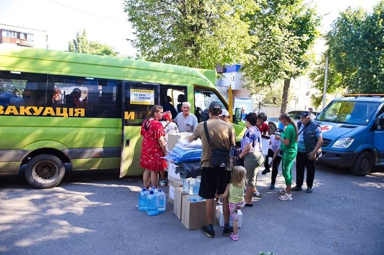 В Купянской РГА рассказали, как идет эвакуация: есть отказы