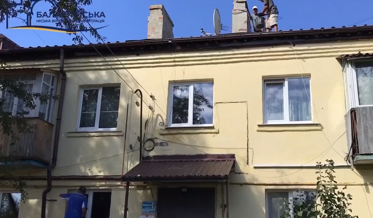 В Балаклійській громаді ремонтують будинки, які постраждали від рук окупантів