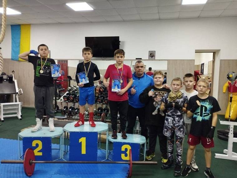 В Балаклії провели змагання з жиму штанги лежачи