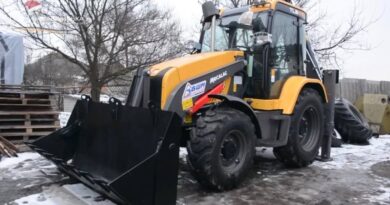Балаклійські комунальники отримали нову техніку для прибирання міста