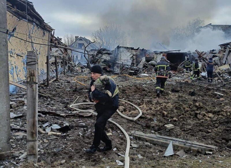 Враг обстрелял поселок в Изюмском районе