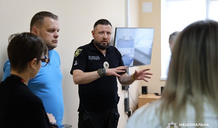 В Балаклії поліцейські відкрили «зелену кімнату» для роботи з дітьми