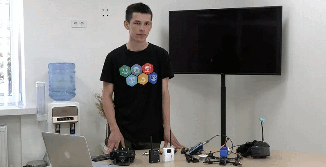 Черниговский школьник создал дрон-детектор с интеллектом