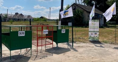 В Балаклійській громаді встановили контейнери для сортування сміття