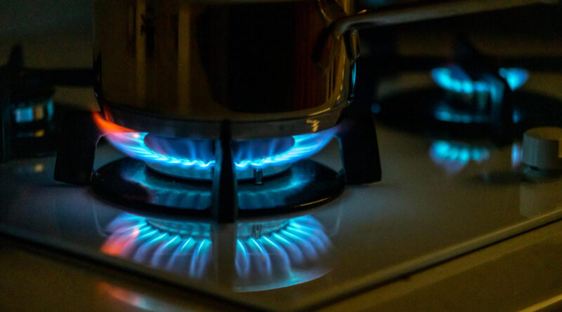 В Ізюмі продовжили період відключення газу на добу