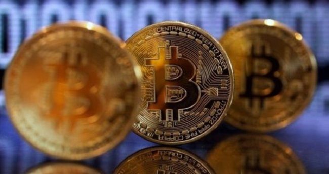 Биткойн и криптовалюты упали после инаугурации Трампа