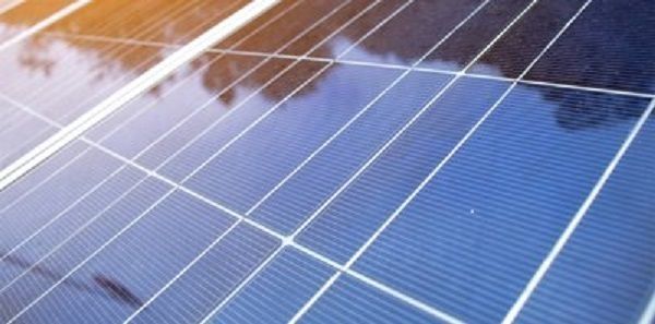 Украинок бесплатно научат устанавливать солнечные панели
