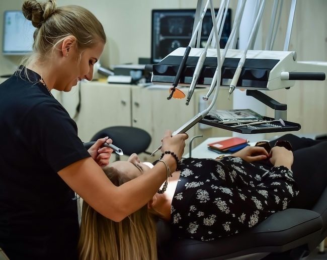 Вплив естетичної стоматології на впевненість у собі