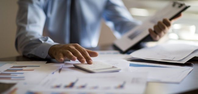 Правительство планирует обложить налогом доходы с OLX, Rozetka и Prom: что изменится