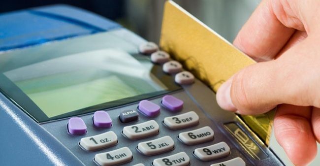 Кто может работать без кассового аппарата в Украине: актуальные правила для ФЛП