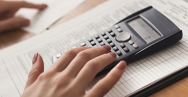 Перерасчёт пенсий работающим пенсионерам в 2026 году: как определяется доход