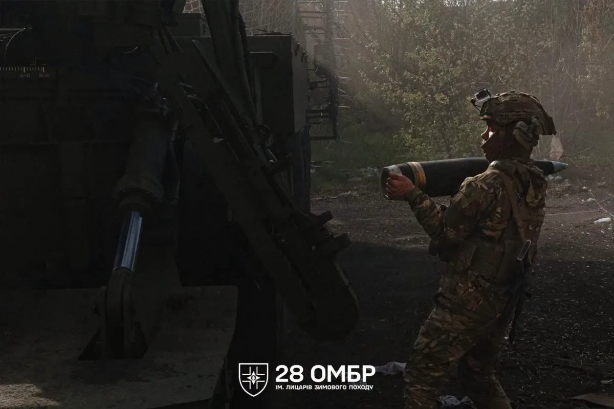 На Харківщині тривають два активні бої: оновлене зведення Генштабу ЗСУ на 16:00