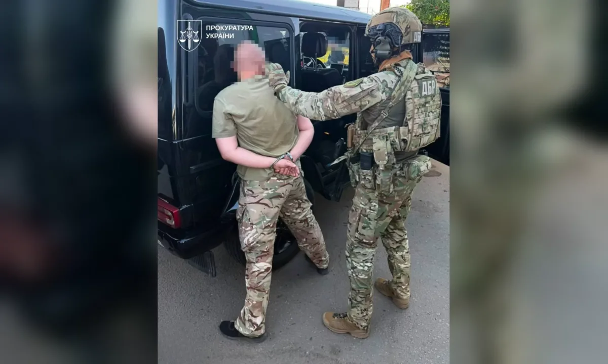 На Харьковщине арестованы трое военных по подозрению в преступной деятельности