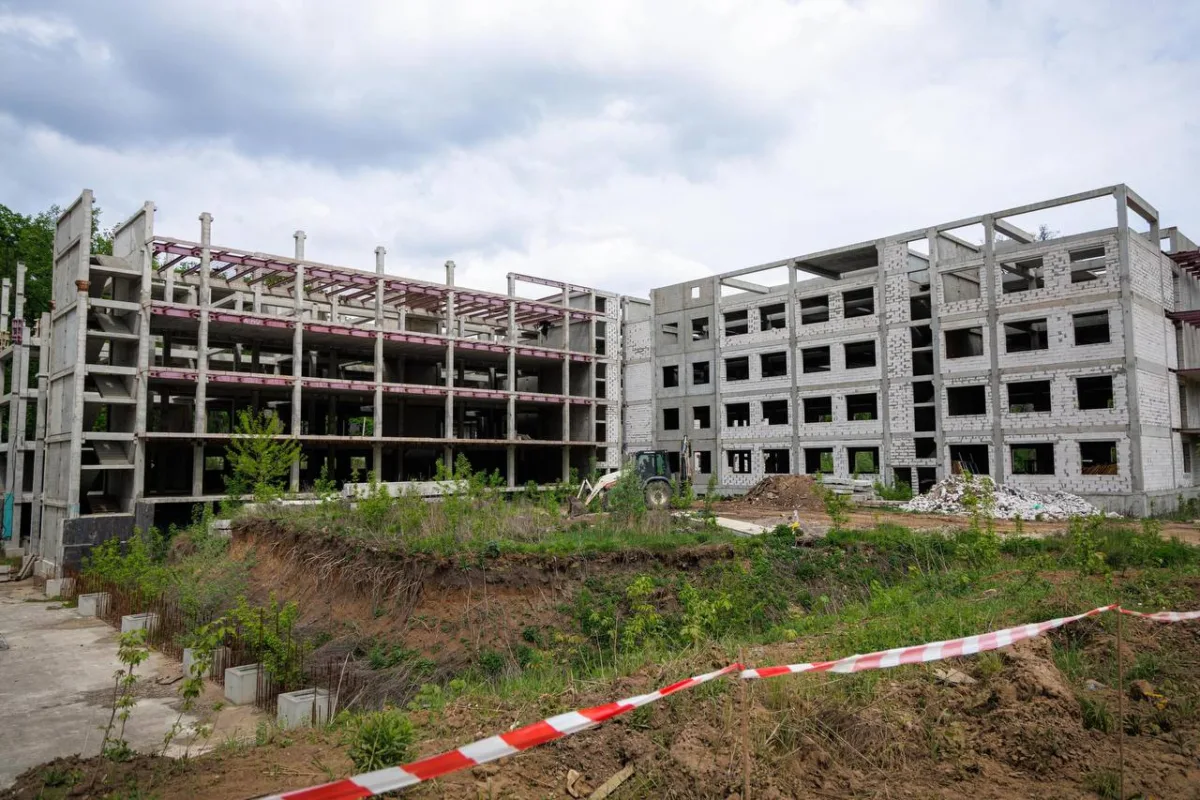Будівництво онкоцентру в Харкові під підозрою: виявлено завищення цін на мільйони гривень