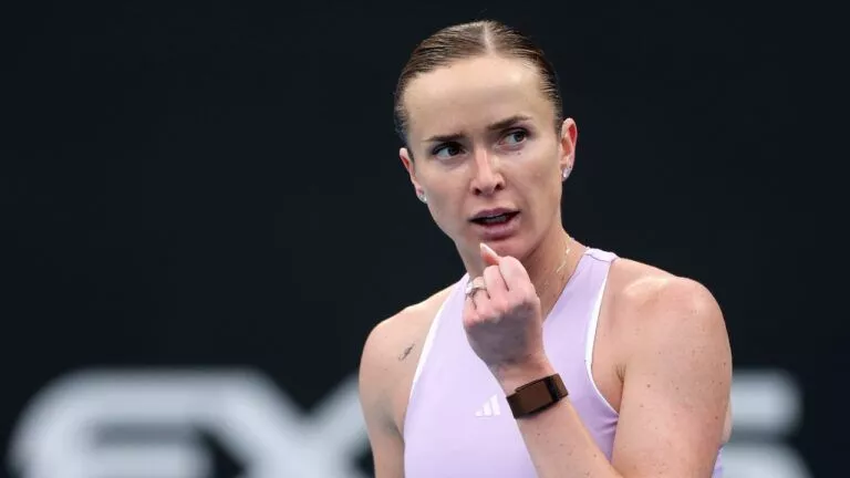 Элина Свитолина потерпела поражение от Дарьи Снигур в первом раунде Уимблдона