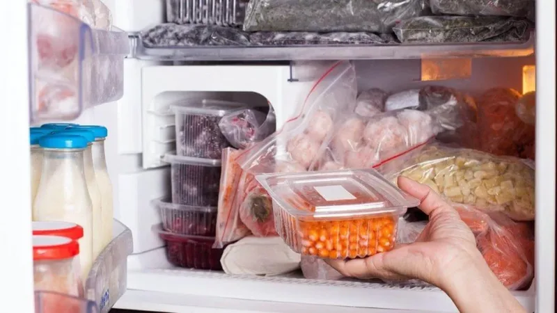 Перелік продуктів, які втрачають свої властивості при заморожуванні в холодильнику